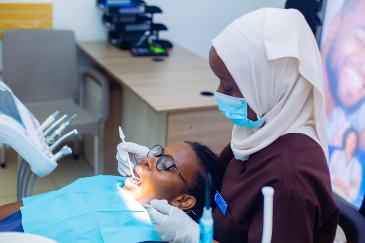 A member of the RDS clinical team treating a patient
